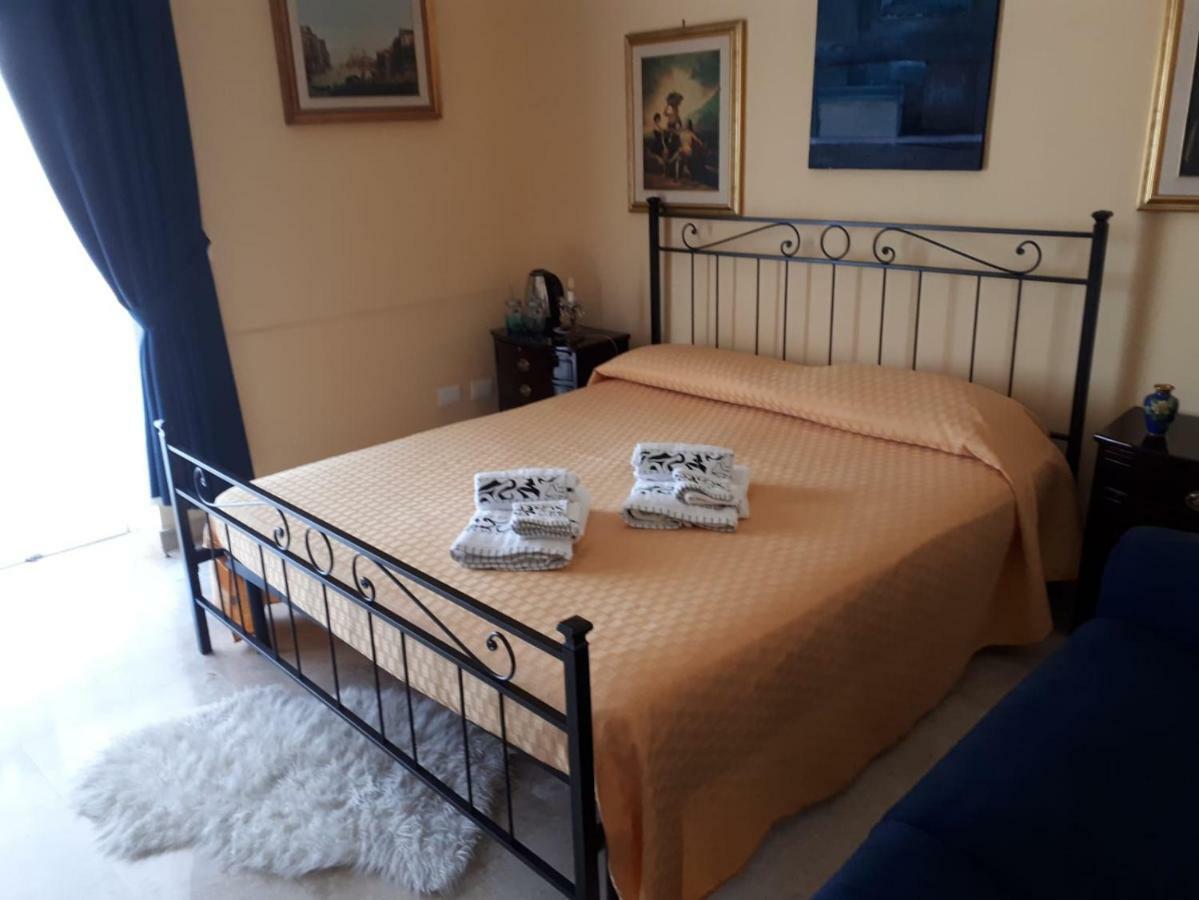 Attico Luxury Etnea Hotel Catania Ngoại thất bức ảnh